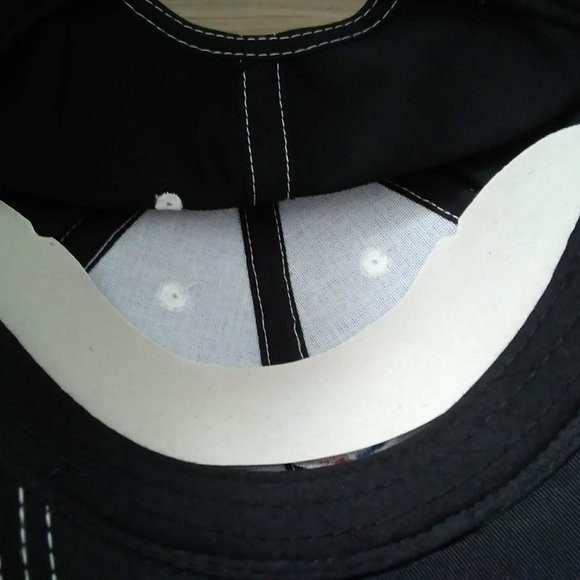 2 New Ball Caps - Picture 5 of 5